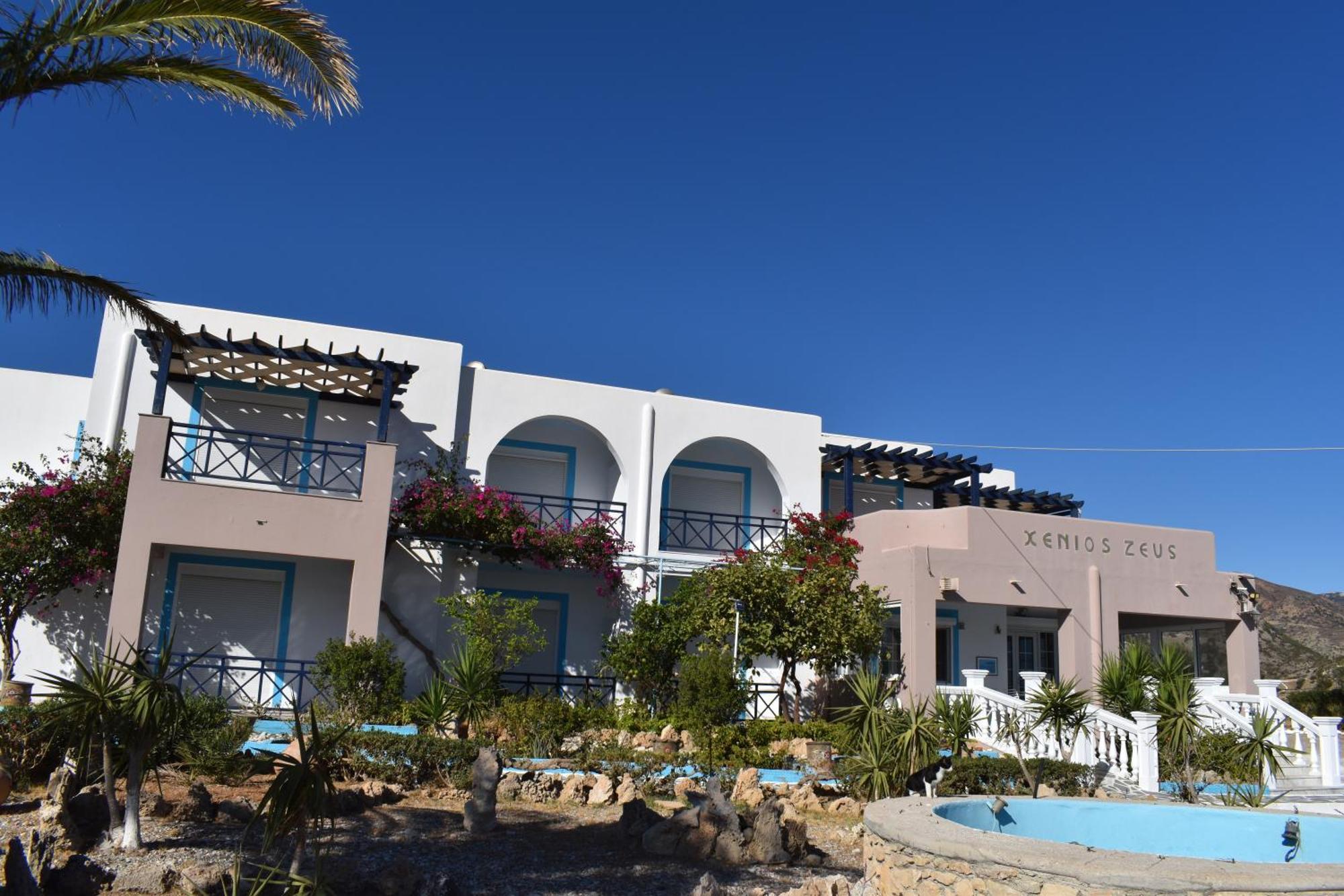 Xenios Zeus Hotel Karpathos Esterno foto