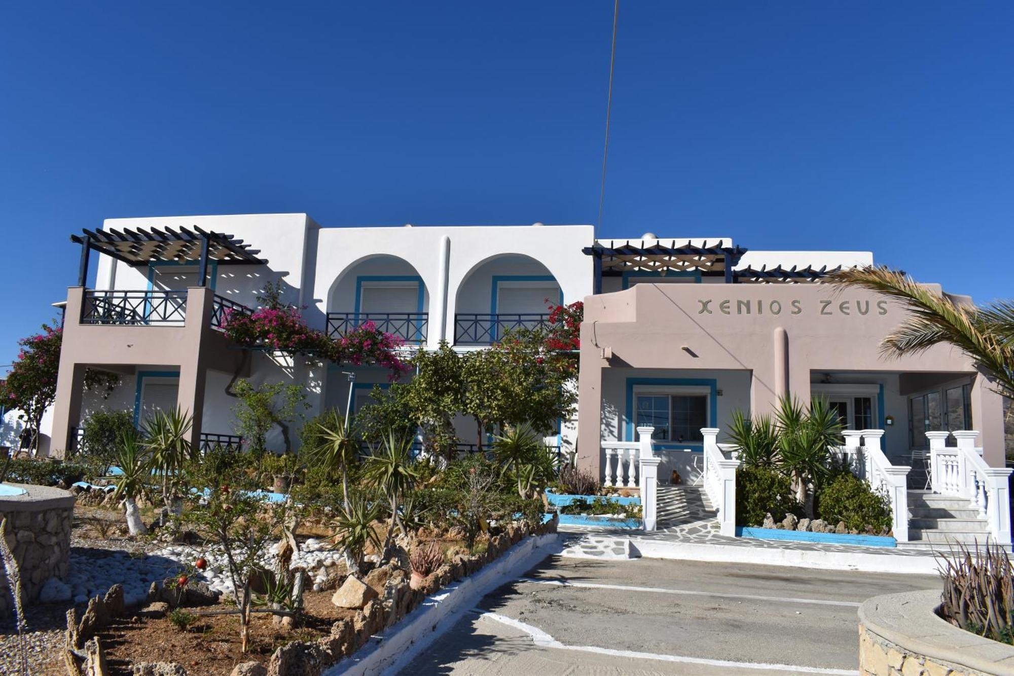 Xenios Zeus Hotel Karpathos Esterno foto