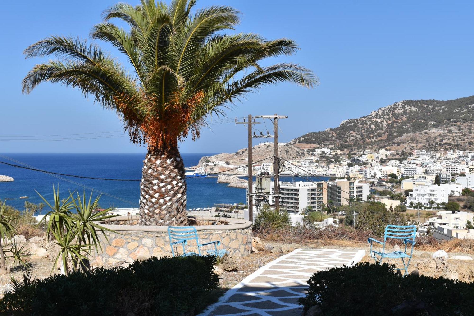 Xenios Zeus Hotel Karpathos Esterno foto