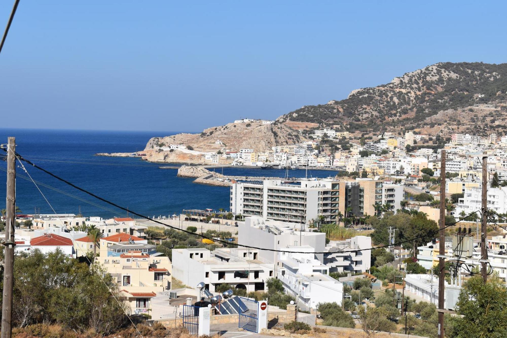 Xenios Zeus Hotel Karpathos Esterno foto