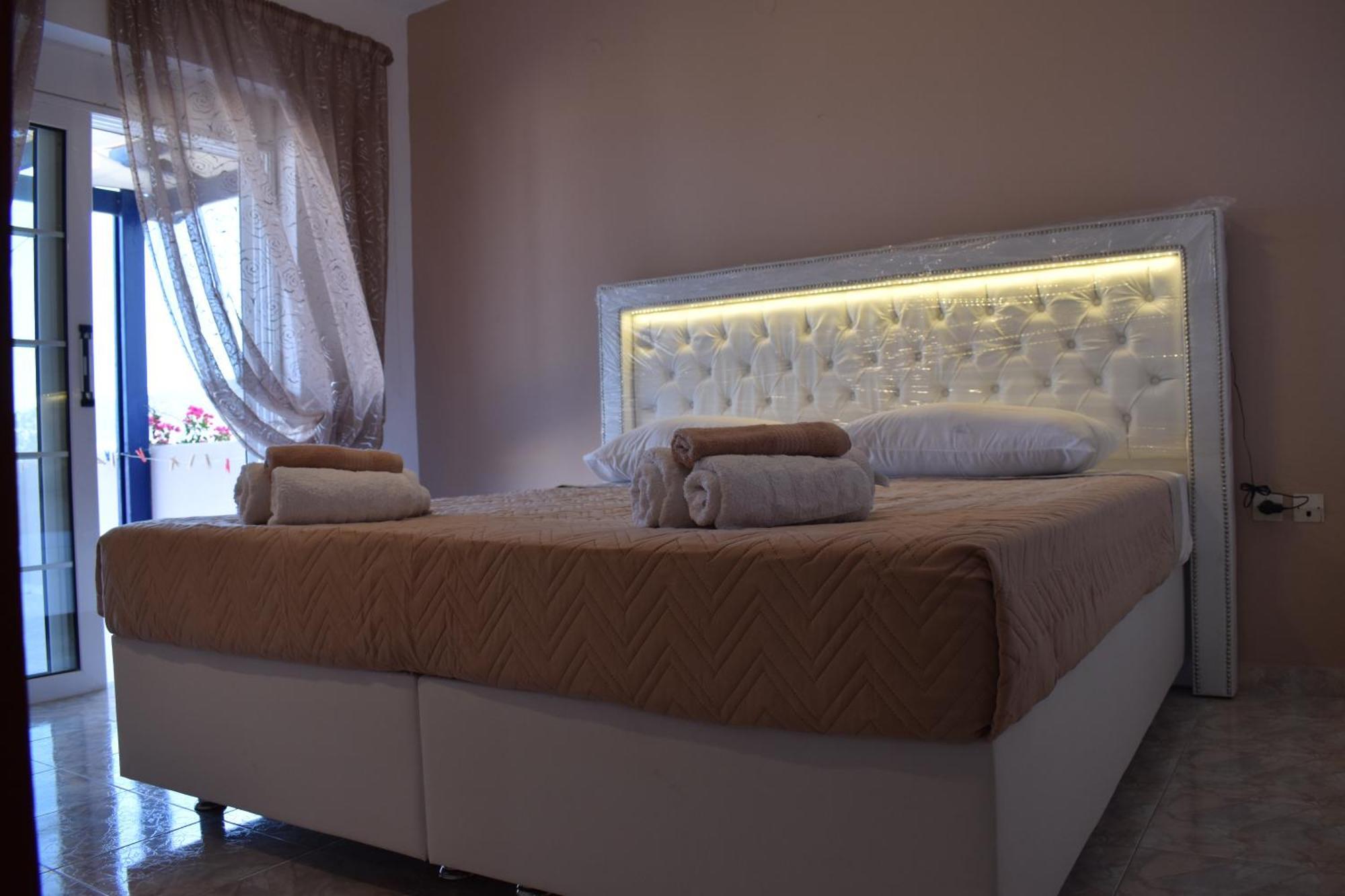 Xenios Zeus Hotel Karpathos Esterno foto