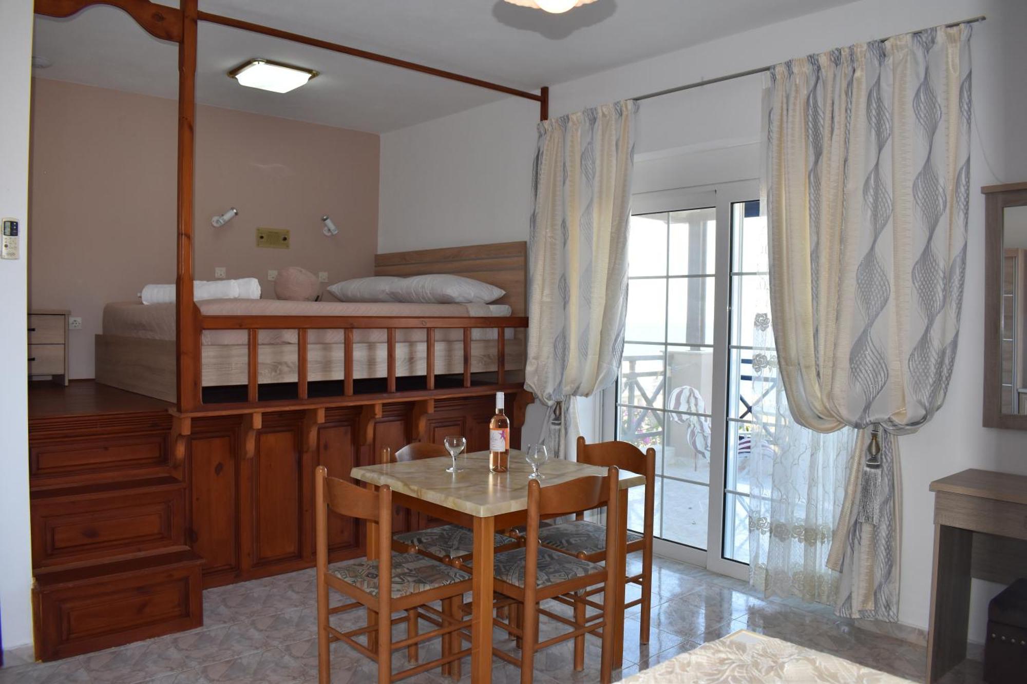 Xenios Zeus Hotel Karpathos Esterno foto
