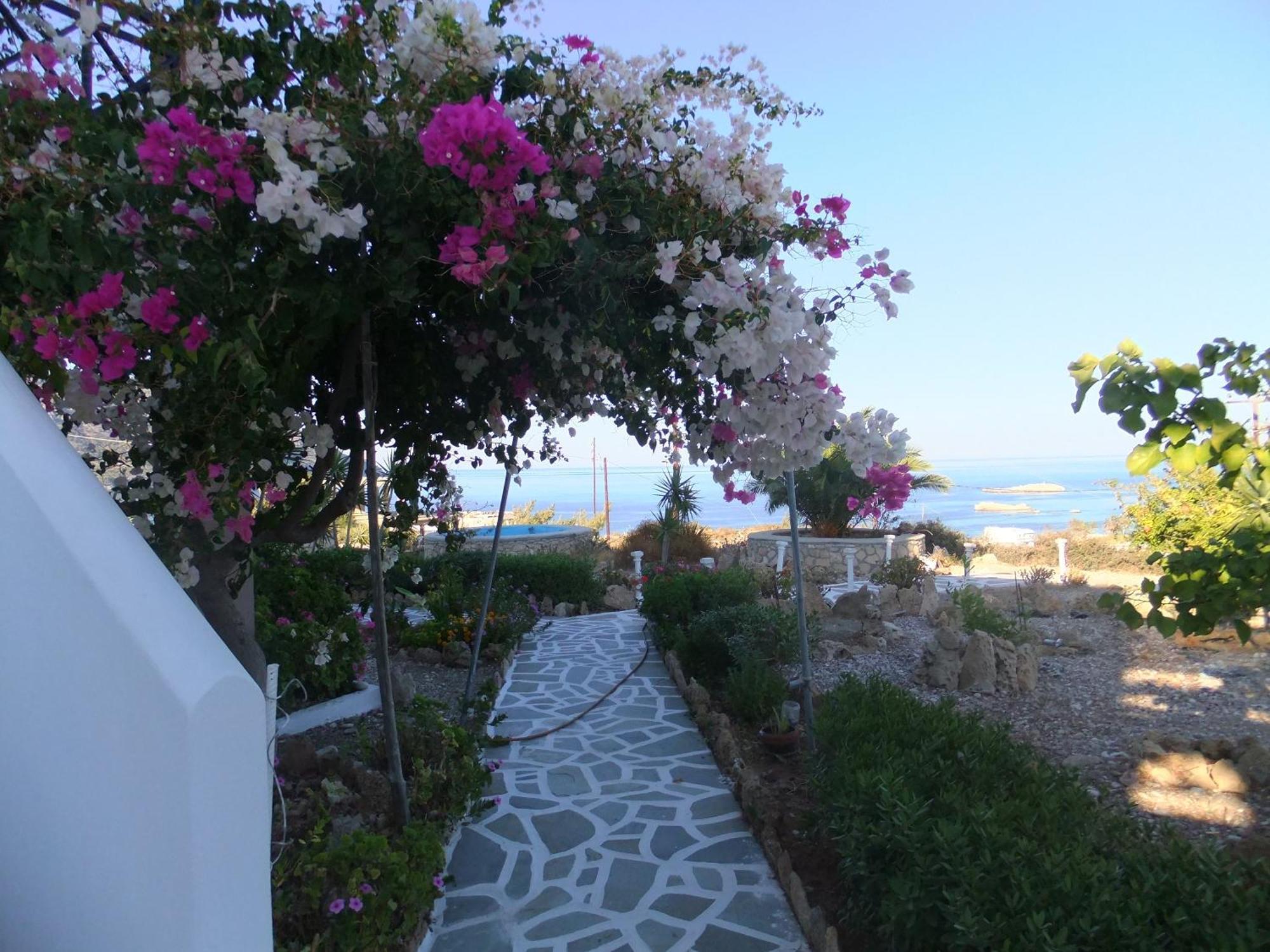 Xenios Zeus Hotel Karpathos Esterno foto